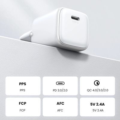 8. GaN USB C 30W PD Ugreen Nexode Mini fast charger - white
