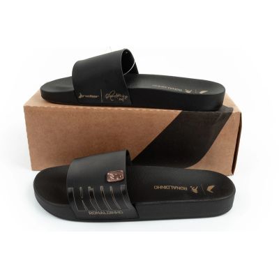 10. Rider men's sports shoes R10 Slide comfortable black slippers