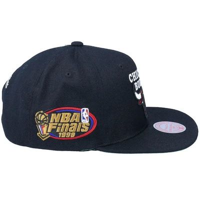 3. Mitchell & Ness NBA Chicago Bulls Top Spot Snapback Hwc Bulls Cap HHSS2976-CBUYYPPPBLCK