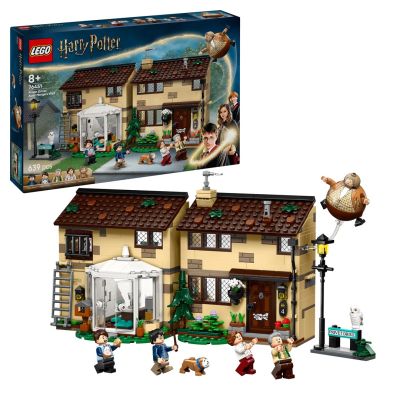 21. LEGO Harry Potter 76451 Privet Drive: Aunt Marge's Visit