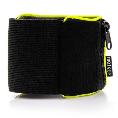 2. Meteor 23791 Wrist Wallet