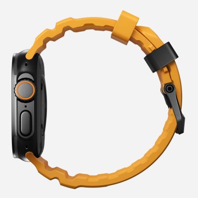 8. Nomad Rocky Point Band Black Leather, Titanium