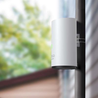2. TP-Link Deco X50-Outdoor Dual-band (2.4 GHz/5 GHz) Wi-Fi 6 (802.11ax) White 1 Indoor
