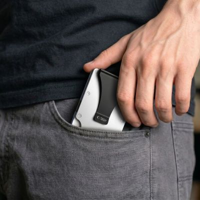 5. Tech-Protect Thorn RFID Wallet - Silver
