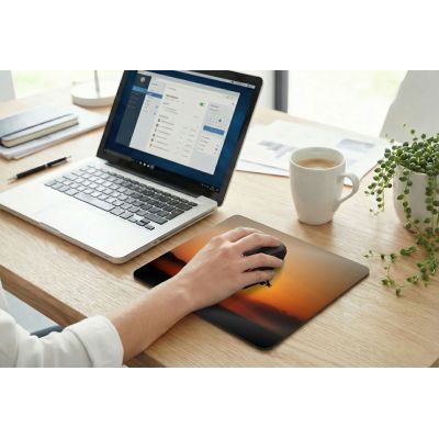 27. Esperanza Photo Mix Mouse Pad EA133
