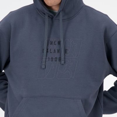 4. New Balance Graphic Hoodie M MT41517GT