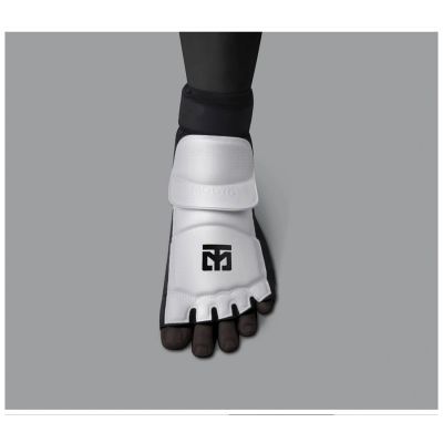 3. Taekwondo EXTERA 2 (WT) Foot Protectors | MOOTO