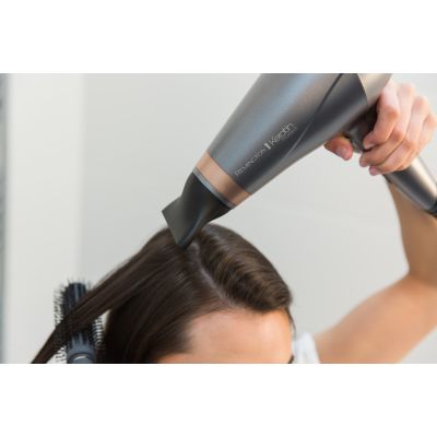 6. REMINGTON AC8820 Hair Dryer