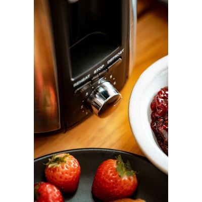 28. ADLER AD 3214 Toaster
