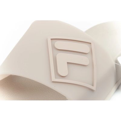 8. Fila women's sports slippers Morro comfortable shoes beige fashionable