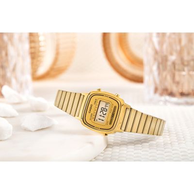 6. Women's watch CASIO LA670WEGA-9EF + BOX