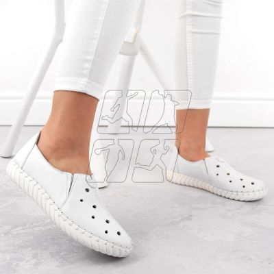 5. Artiker W HBH66A white openwork leather shoes