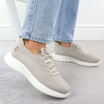 6. Vinceza Shoes 17366 W JAN382B