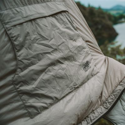 44. Offlander Camping Poncho OFF_CACC_05KH