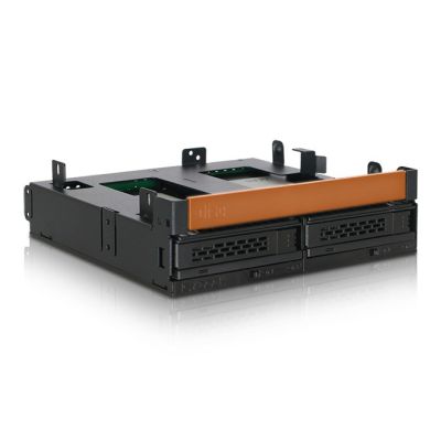 8. Icy Dock MB732SPO-B drive bay panel Black
