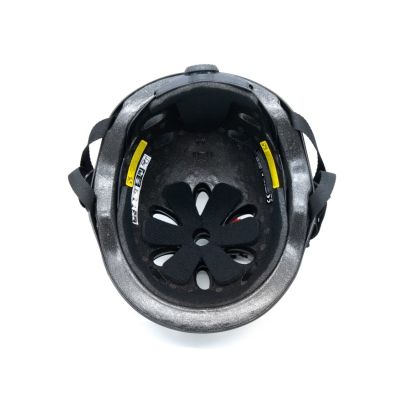 5. Motus HT-40 bicycle helmet size M, black (MOTHAM7MBA)