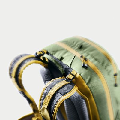 5. Deuter Attack 16 Backpack 3210121-2804