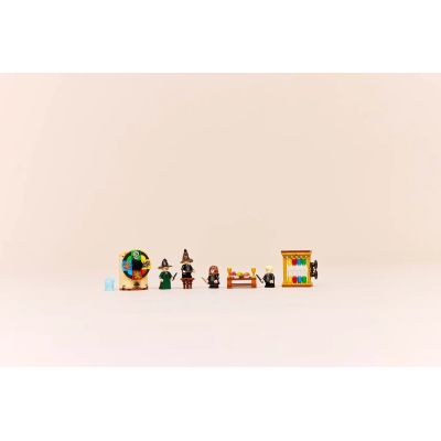9. LEGO Harry Potter 76460 - Hogwarts Castle: Sorting Ceremony