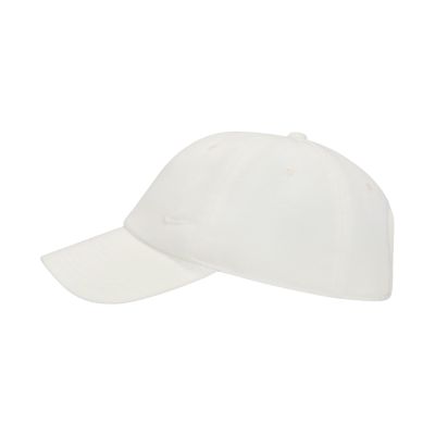 2. Nike Club Cap White FZ5698 133