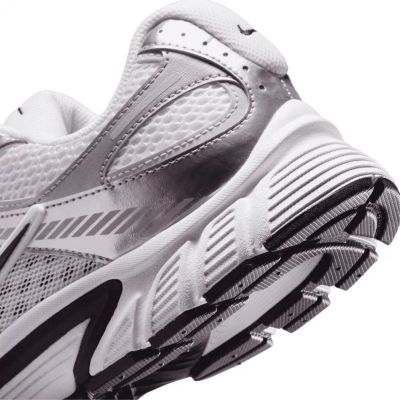 9. Nike Men's Shoes V5 RNR HJ5228-104