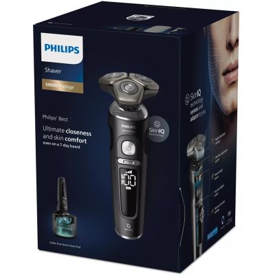 2. PHILIPS Series 9000 SP9840/32 shaver