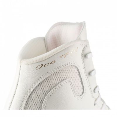 7. Edea Ice Fly PFIFW0 Figure Shoes