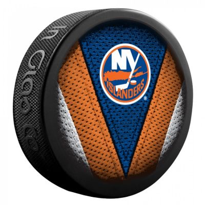 26. Souvenir Hockey Puck Inglasco NHL Stitch 510AN000605
