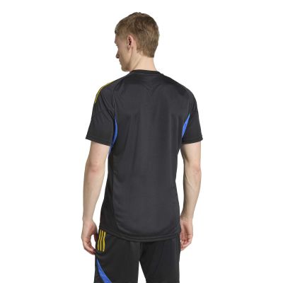 4. adidas Manchester United EU Training Shirt JP3136