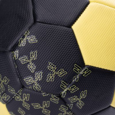 2. Huari Lemgos II Ball 92800597864