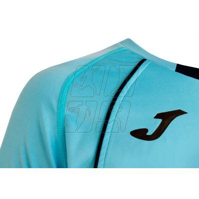 3. Joma Protect Long Sleeve goalkeeper sweatshirt 100447.011