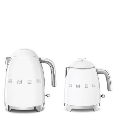 9. SMEG KLF05WHEU electric kettle white