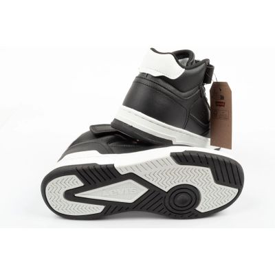 8. Levi's John SE black ankle-high Velcro children's sports shoes