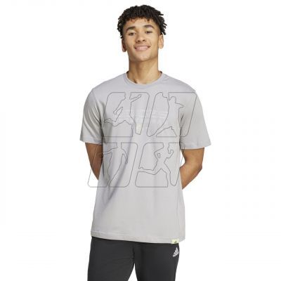 2. T-shirt adidas Tech Linear Graphic M IY0728