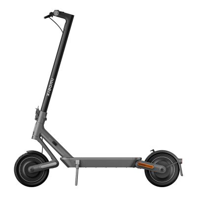 6. Xiaomi E-Scooter 4 Ultra Black 20 km/h 12000 Ah