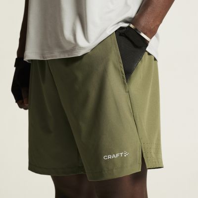 4. Craft Adv Essence Shorts M 92800660246