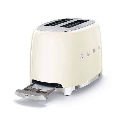 5. SMEG TSF01CREU Toaster