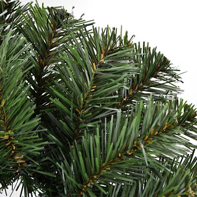 4. Dense Fir Wreath 35cm