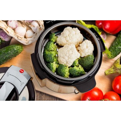 8. ELDOM PRESSURE COOKER SW500