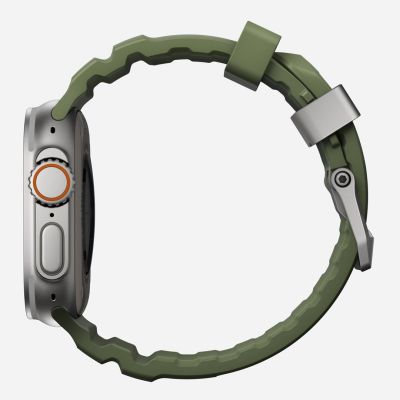 9. Nomad Rocky Point Band Natural Leather, Titanium