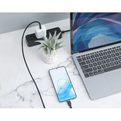 6. AUKEY CB-NCC2 USB-C QC PD CABLE 1.8M 3A 60W NYLON