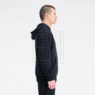 8. New Balance Essentials Hoodie M MT33508BK