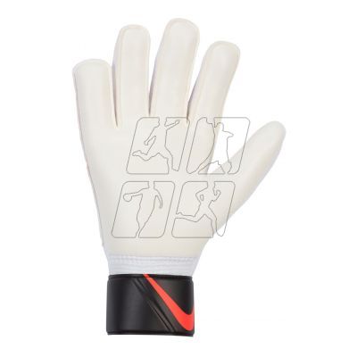 2. Gloves Nike Goalkeeper Match CQ7799-637