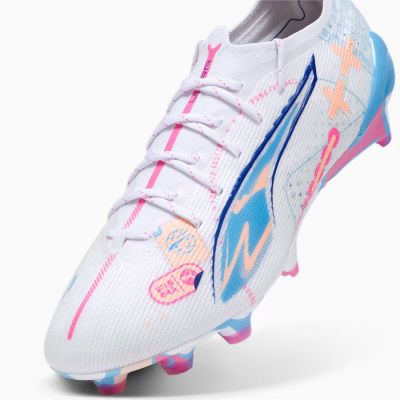 2. Puma Ultra 5 Ultimate Vol. Up FG M 108063-01 football boots