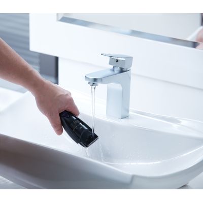 6. Panasonic ER-GB37 Battery 20 1cm Wet & Dry Black