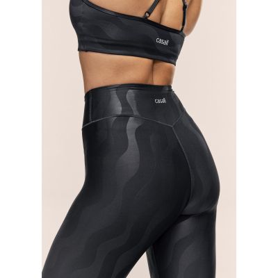 2. CASALL Sleek Strappy Sports Bra Printed Black