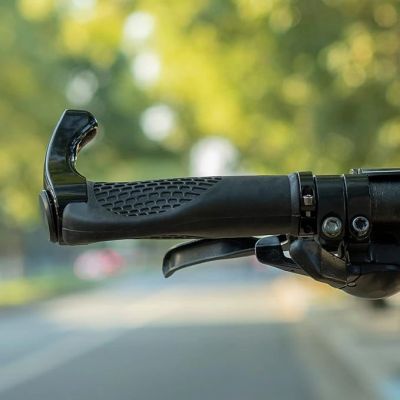 12. Rockbros BT1007B Bicycle Holder Set with Horns - Black