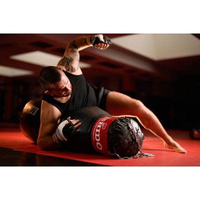38. MMA punching bag - 130 cm / 40 kg