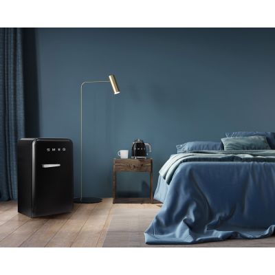 36. SMEG mini kettle 0.8L black Schwarz (KLF05BLEU)