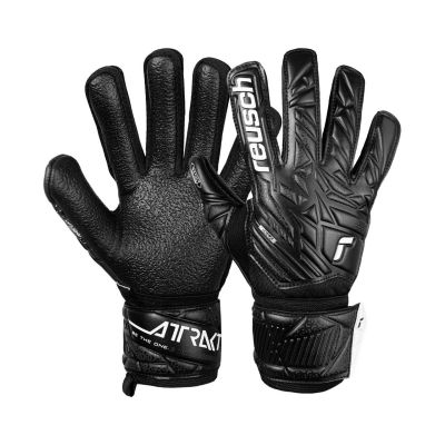 7. Reusch Attrakt Resist Jr 5572615 7700 Goalkeeper Gloves