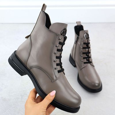 2. Vinceza 26-58578 women's taupe ankle boots